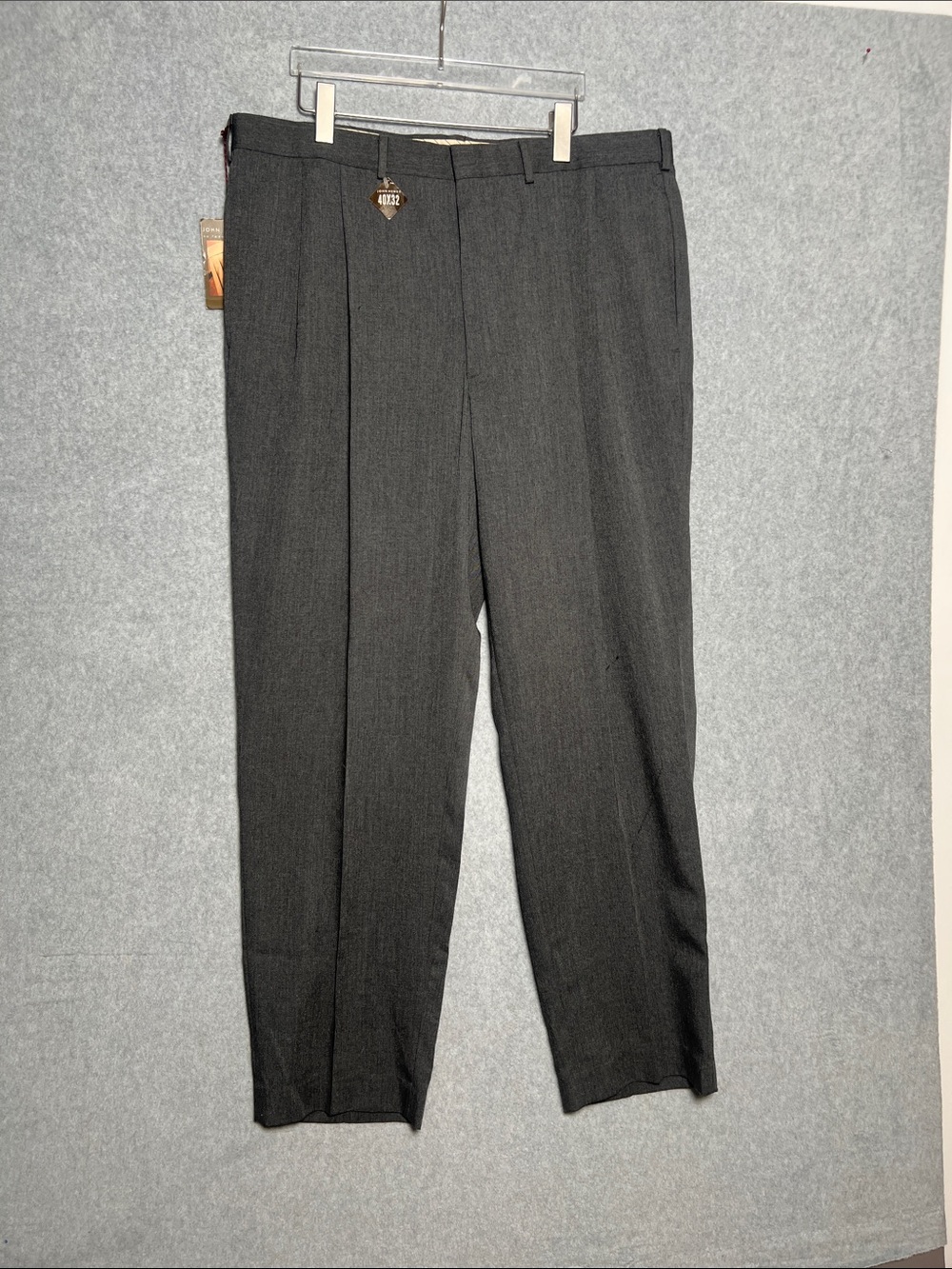 John Henry Mens Dress Pants 40x32 Gray Pleated Front Teflon NWT Classic Fit